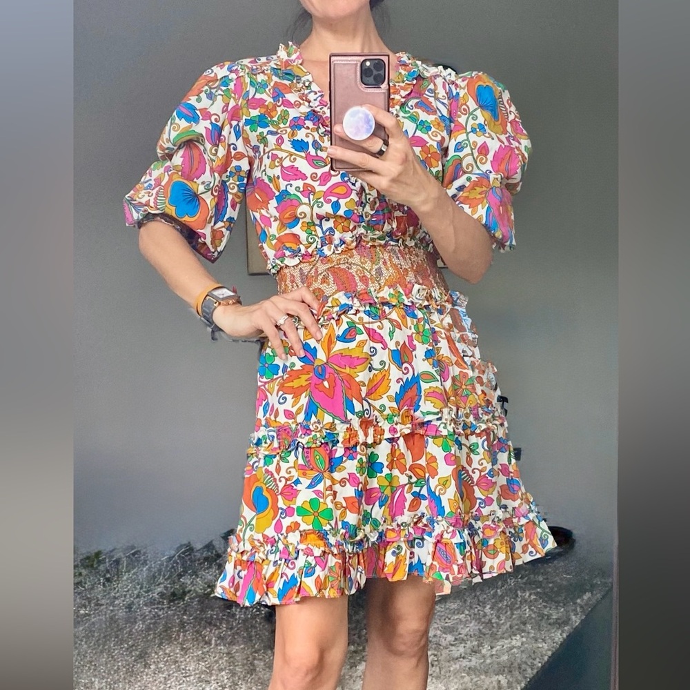 Adorable House of Harlow 1960 Vibrant Floral Mini Dress NEW